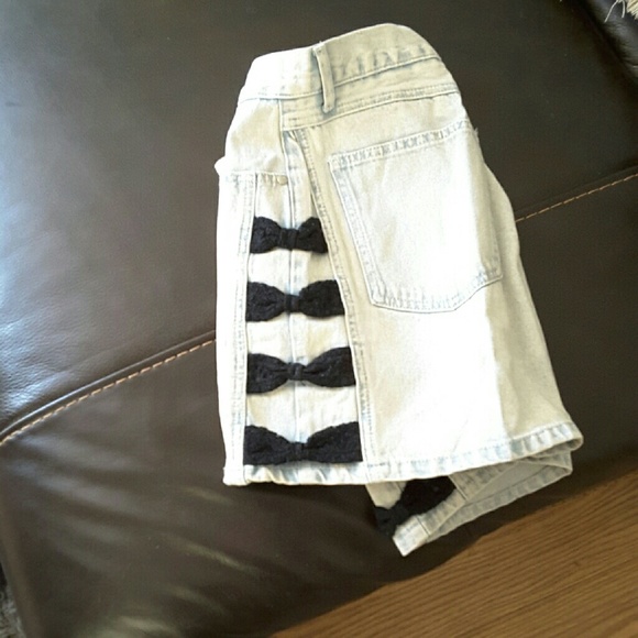 L.A. Blues jean shorts - Picture 3 of 3