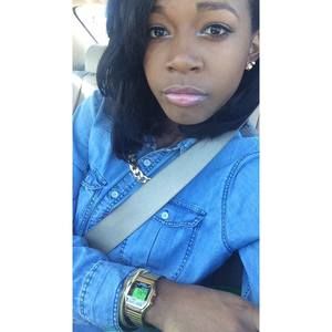 Meet your Posher, Kayla