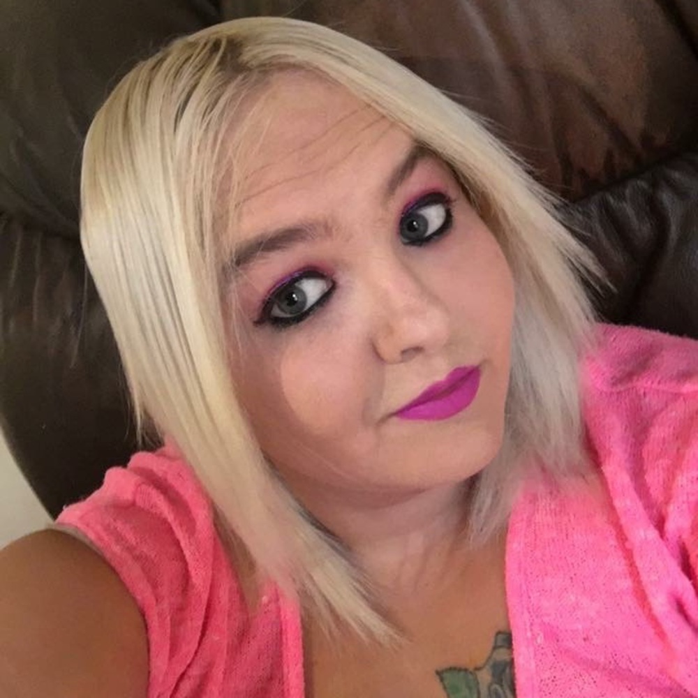 Meet your Posher, Cari