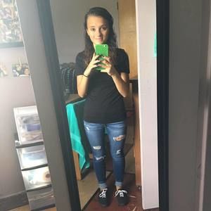 Meet your Posher, Victoria