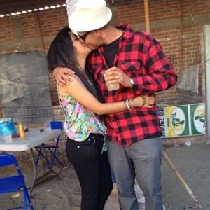 Meet your Posher, Noe israel