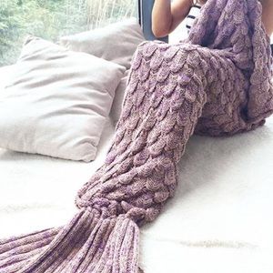 Meet your Posher, Monique