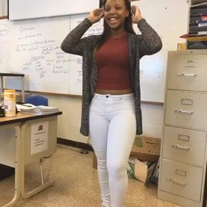 Meet your Posher, Ciara