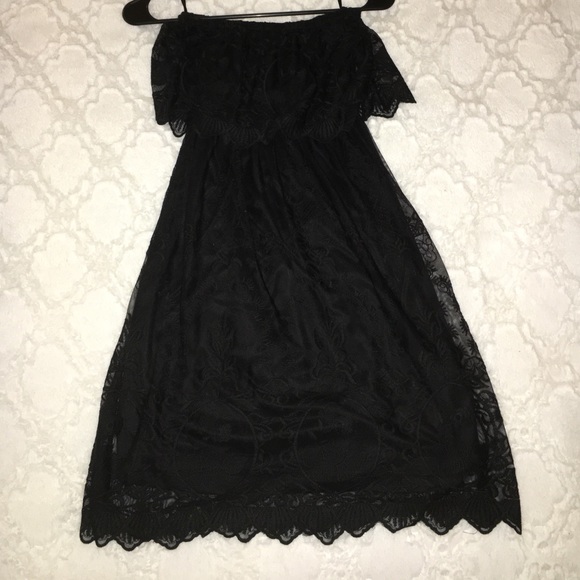 Express lace dress