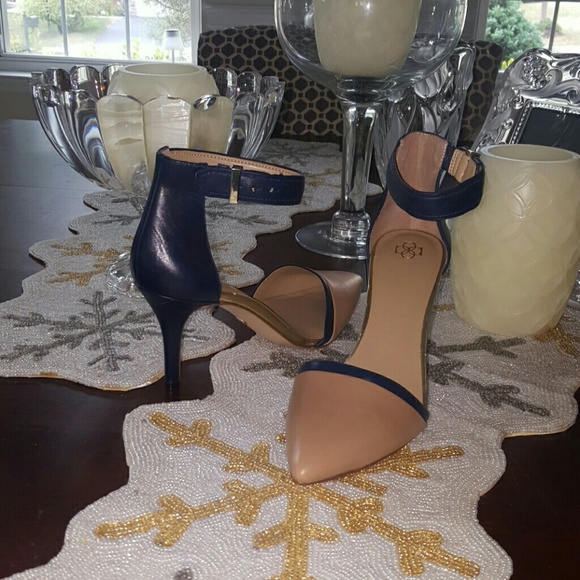 Ann Taylor  two toned strapped heels