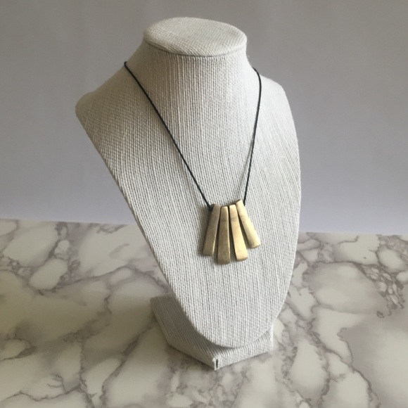 ‼️FINAL PRICE‼️ Gold Bar Chord Necklace