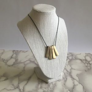 ‼️FINAL PRICE‼️ Gold Bar Chord Necklace