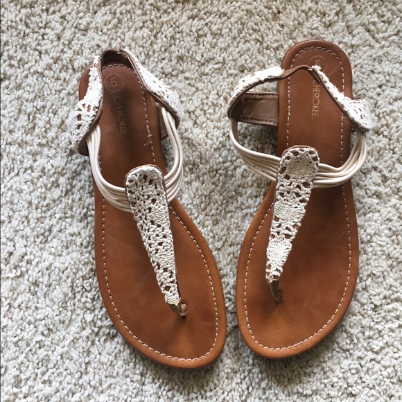 Cream and Tan Knitted Sandals Size 5