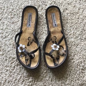 American Eagle Flip Flops Size 7.5