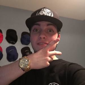 Meet your Posher, Brandon