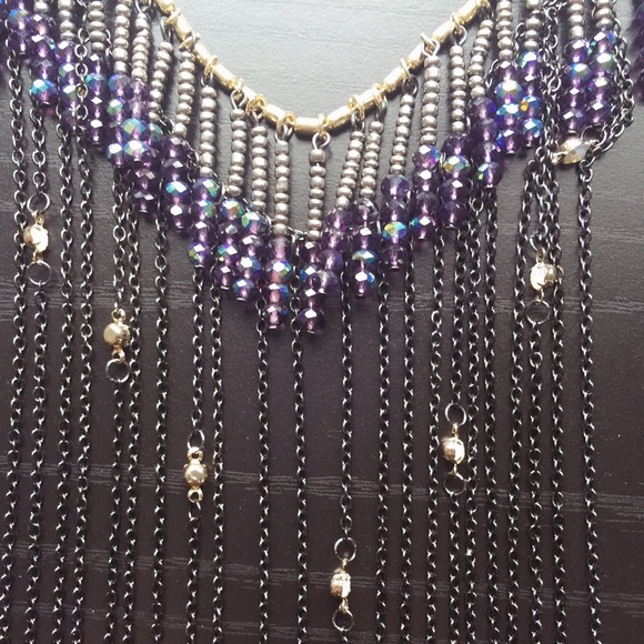 Stylish Necklace - Picture 3 of 3