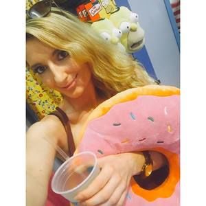 Meet your Posher, Marisa