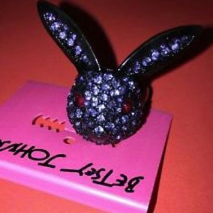 BETSEY JOHNSON Dark Forest Bunny Ring