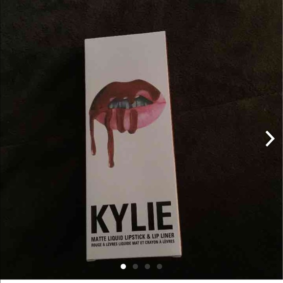Kylie Jenner lip kit dolce K