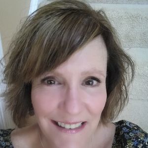 Meet your Posher, Mary jo