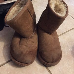 Toddlers ugg boots