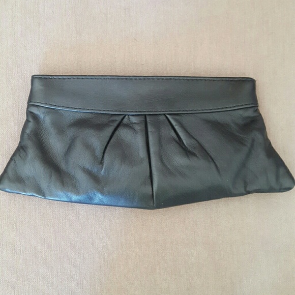 Authentic Lauren Merkin clutch!