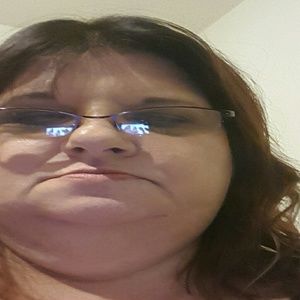 Meet your Posher, Connie