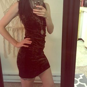 🌜Deep Brown Velvet Bodycon Dress🌛