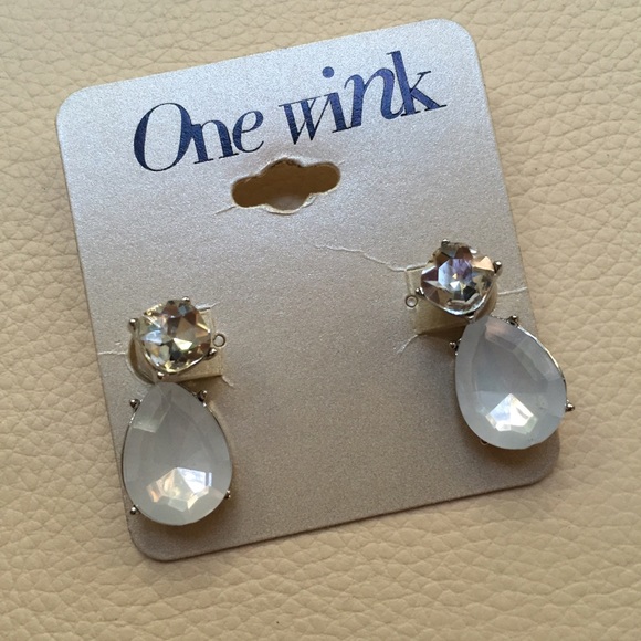 ❤️VALENTINES DAY SALE Unique Earrings NWT - Picture 4 of 4