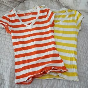 2 vneck short sleeve tops