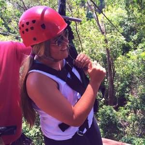 Meet your Posher, Hana lani