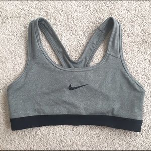 NEW!! Nike sports bra - Size Small