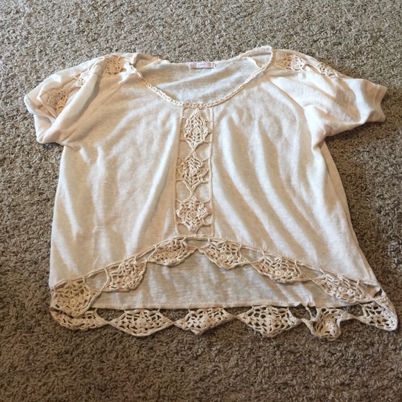 Cream lacy blouse - Picture 1 of 1