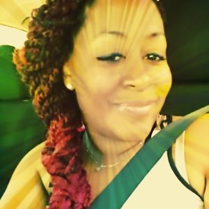 Meet your Posher, Mzs