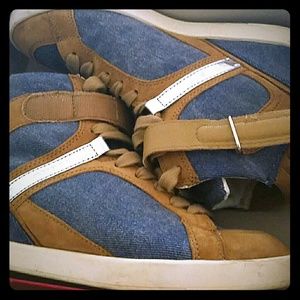 Guess Sneakers