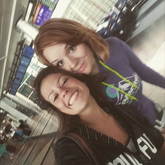 Meet your Posher, Liz - Picture 1 of 1