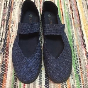 Navy Blue Bernie Mev maryjanes 💙