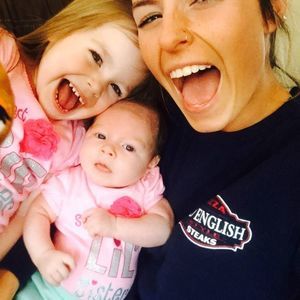 Meet your Posher, Elizabeth