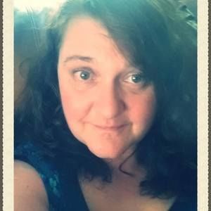 Meet your Posher, Simone