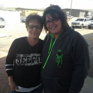 Meet your Posher, Carrie