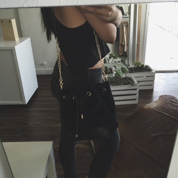 • Stockholm Bucket Bag • - Picture 5 of 6