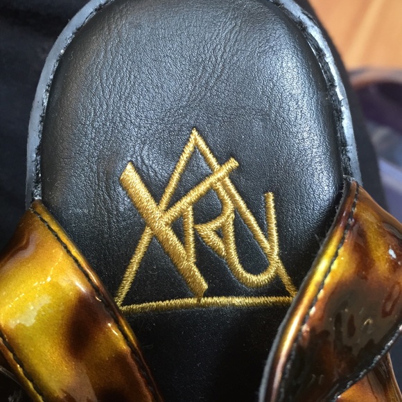 YRU day trip Vatican wedge sandals - Picture 4 of 4