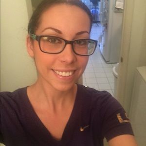 Meet your Posher, Julie