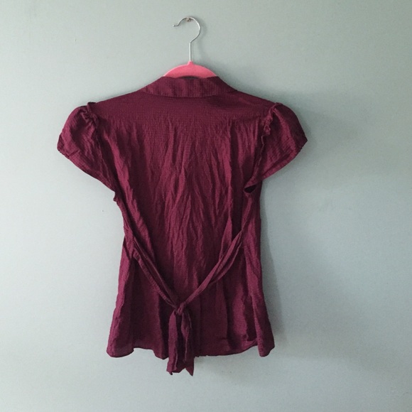 Banana Republic 100% silk blouse - Picture 3 of 3