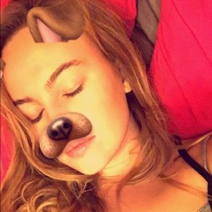 Meet your Posher, Brianna