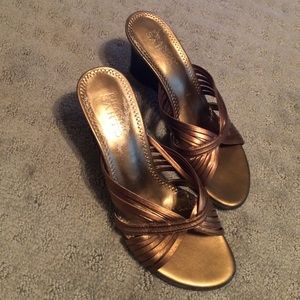 Bronze cushioned Franco Sarto sandals
