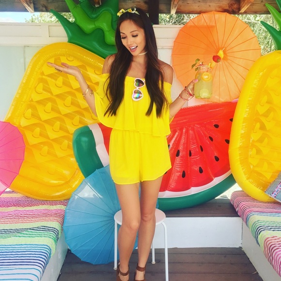 Meet your Posher, Jessica - Picture 2 of 2