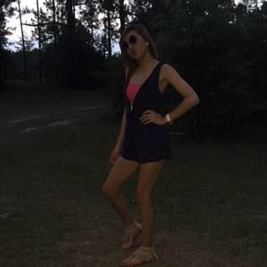 Meet your Posher, Rayana