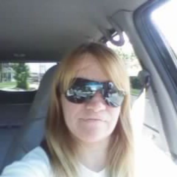 Meet your Posher, Joanna