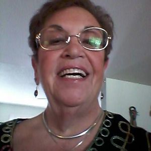 Meet your Posher, Sandra