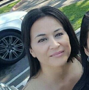 Meet your Posher, Lori