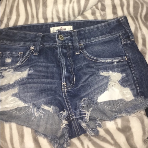 Like new hollister shorts