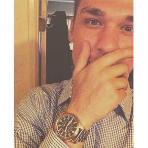 Meet your Posher, Elijah