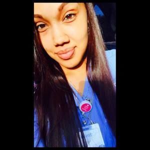 Meet your Posher, Cassandra