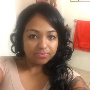 Meet your Posher, Sandra